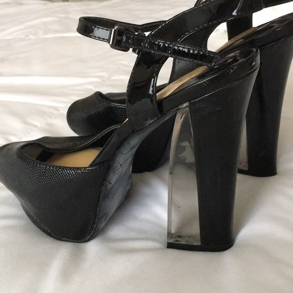Gianni Bini Black Platform Heels - Picture 3 of 4